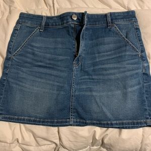 Denim American eagle skirt
